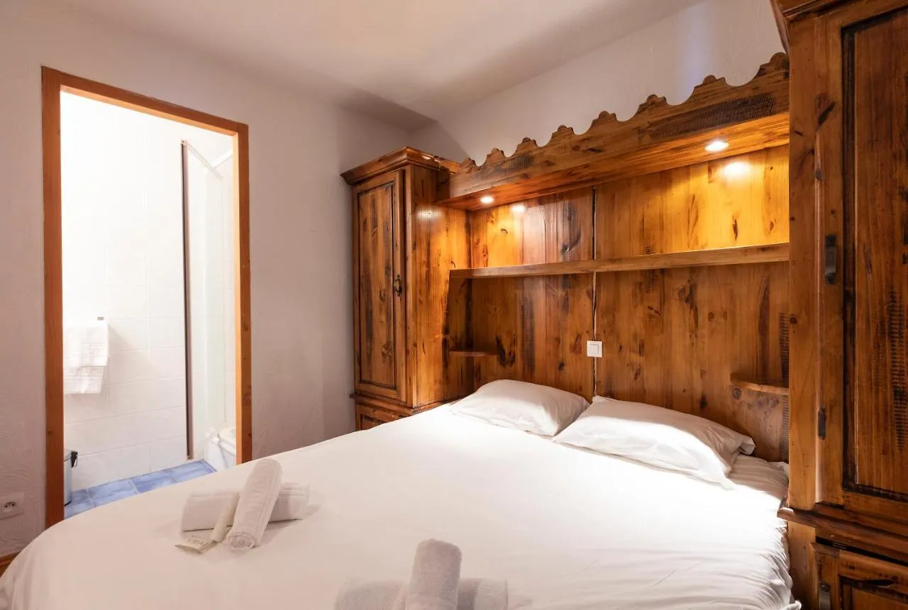 Chalet Des Neiges Plein Sud Aparthotel Val Thorens